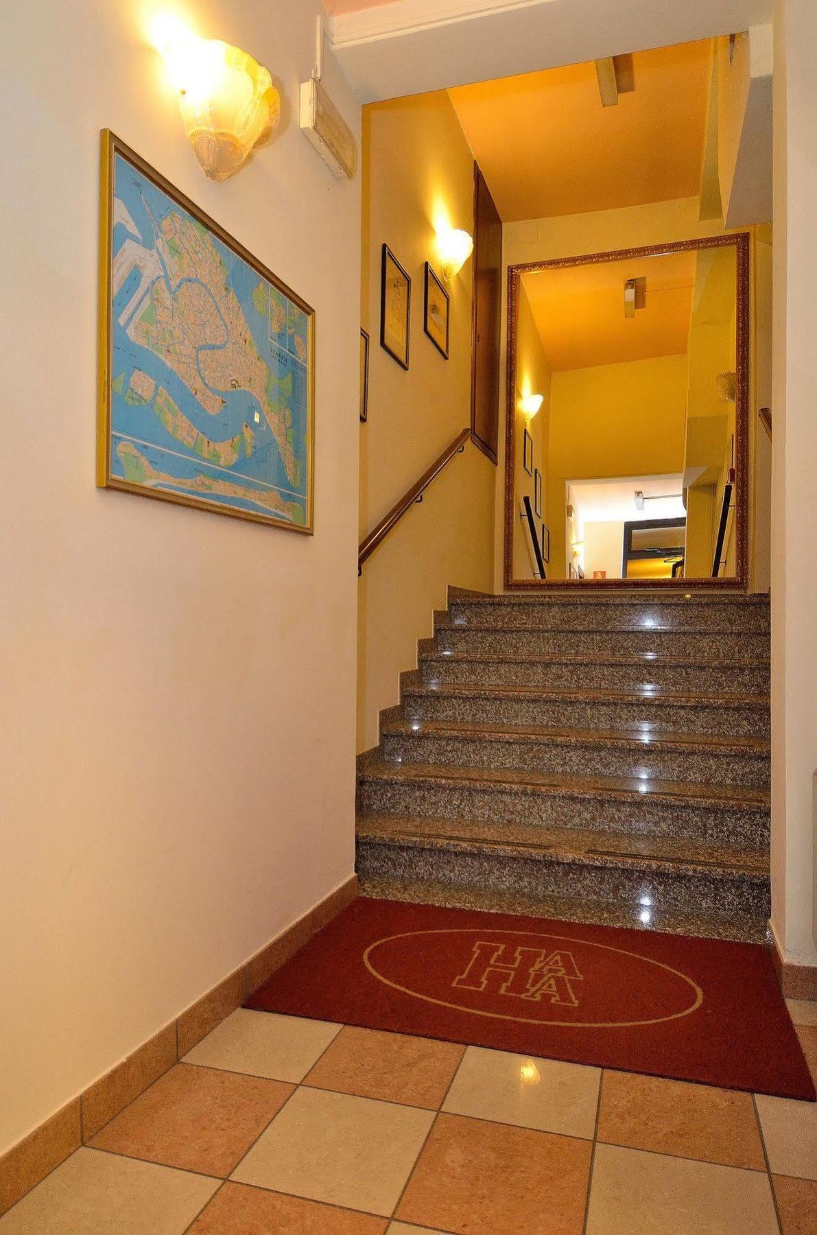 Hotel Amba Alagi Marghera Exteriör bild